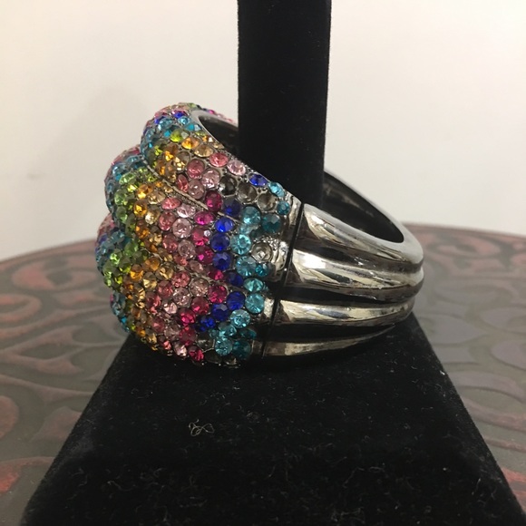 🖤Womans beautiful bracelet 🖤 - Picture 2 of 4